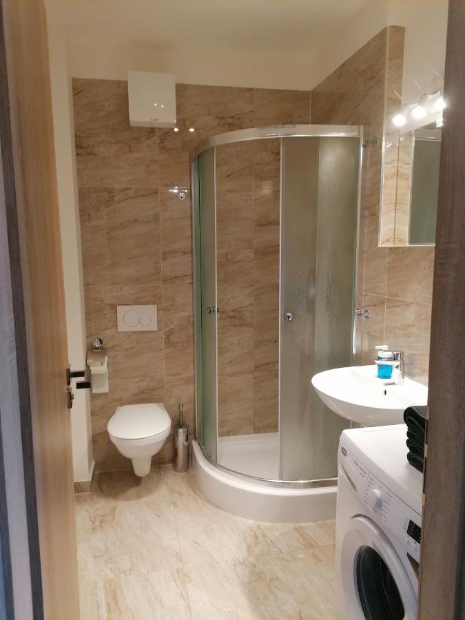 Appartement Brand New # 45 With Free Parking In The Center